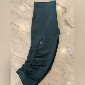 Lululemon Capri Leggings